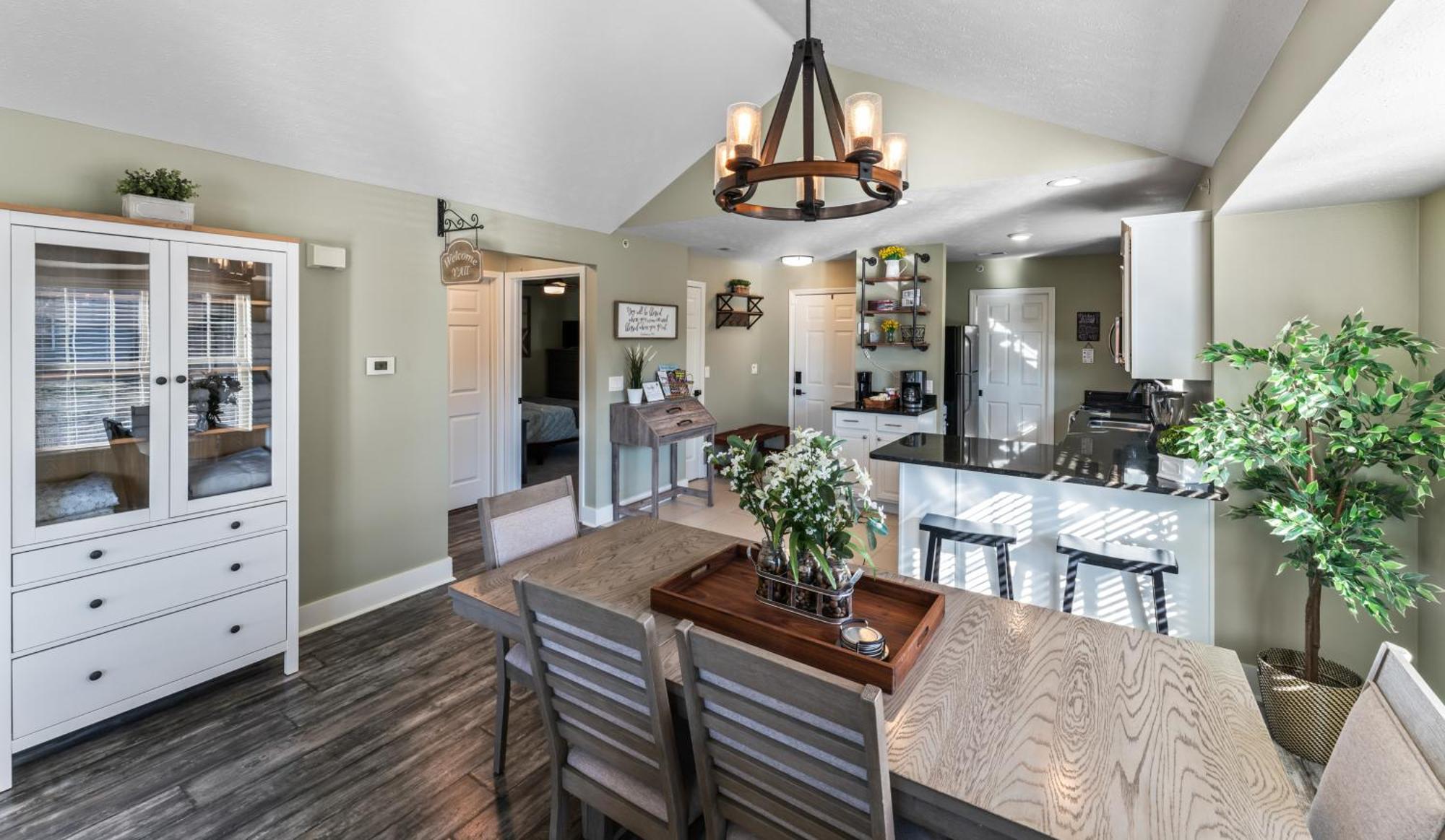 Golf On Site - Walk-In Shower - Jetted Tub - Free Attraction Tickets Included Branson Exterior photo